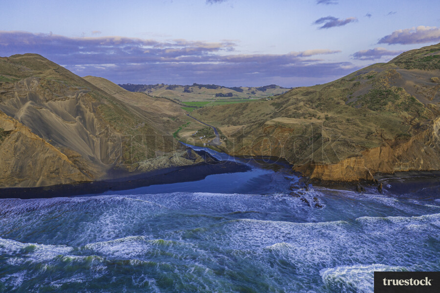 Hamiltons Gap, Awhitu