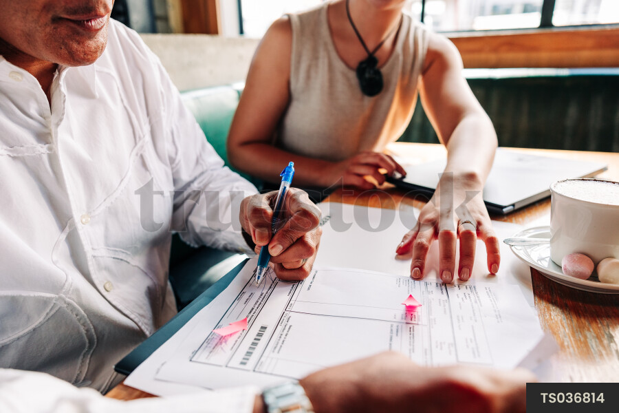 Businesspeople meeting at cafe