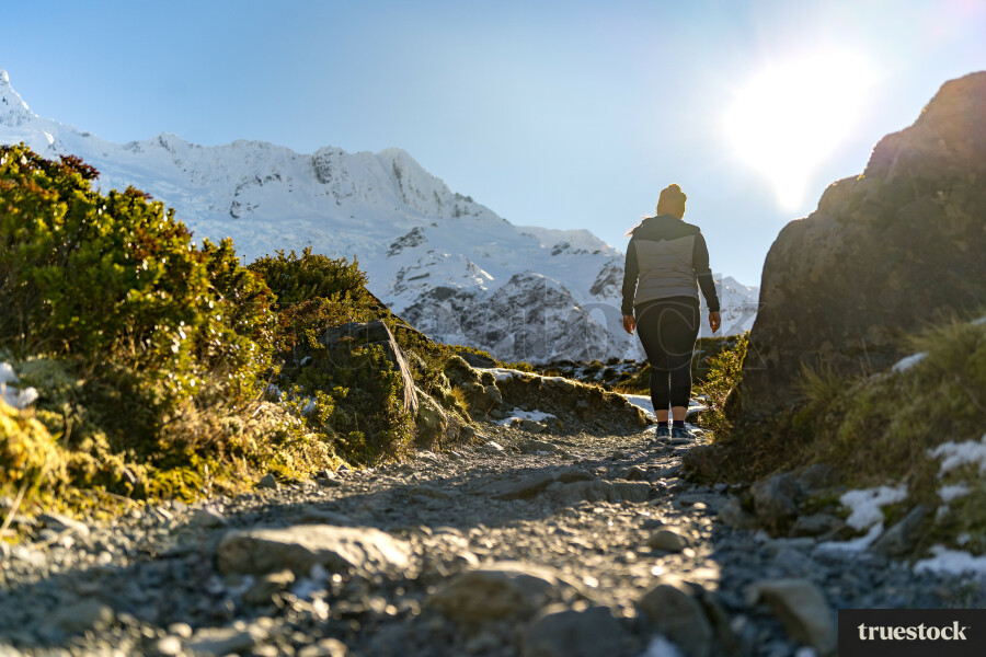 Hiking in Aoraki Mount Cook