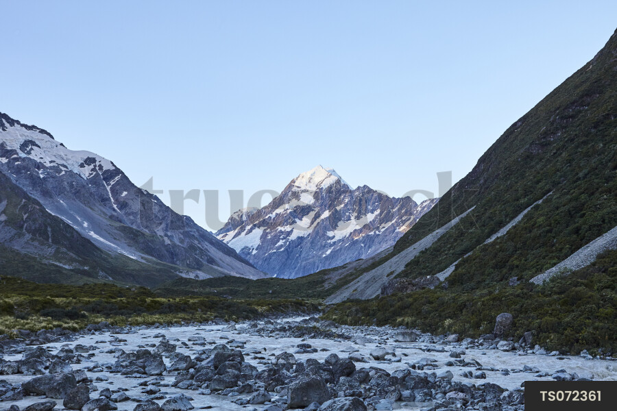 Mountains in Aoraki/Mount Cook National Park