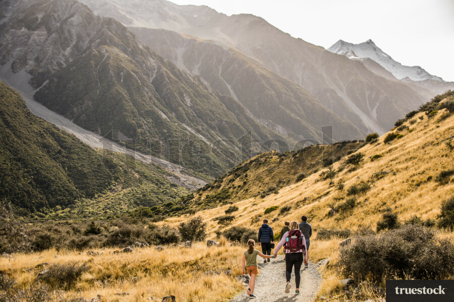 Whānau Hiking in Aoraki Mt Cook