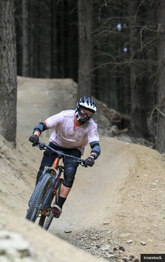Mountain biking in Queenstwon