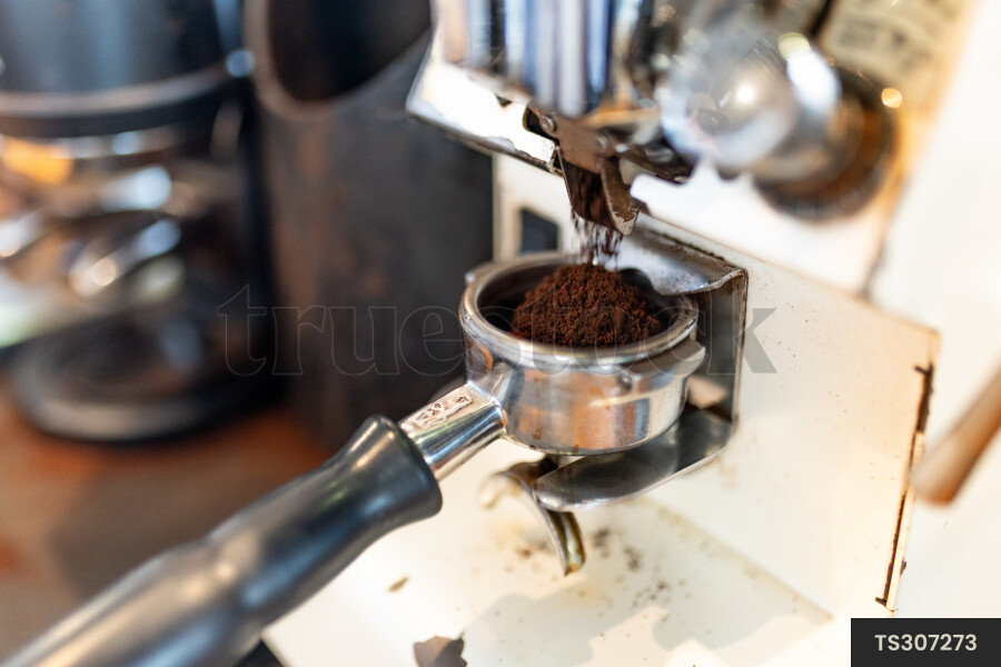 Coffee grounds in coffee machine