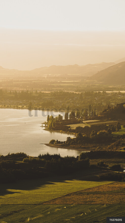 Lake Wanaka and mountains at sunset