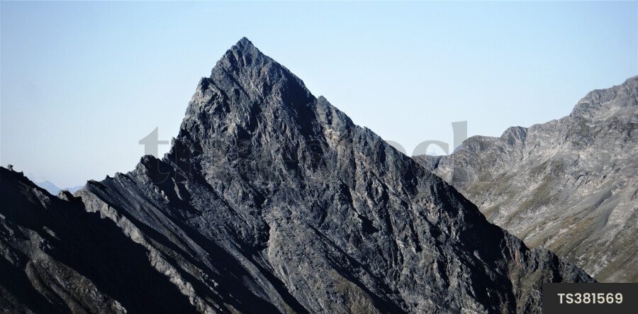 Peak of Mount Aspiring