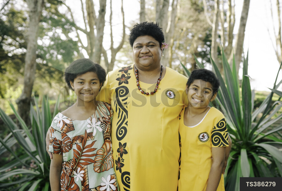 Mother and Daughters