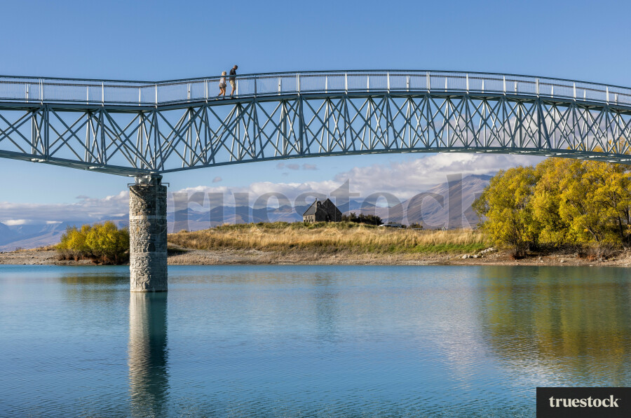 Lake Tekapo Footbridge