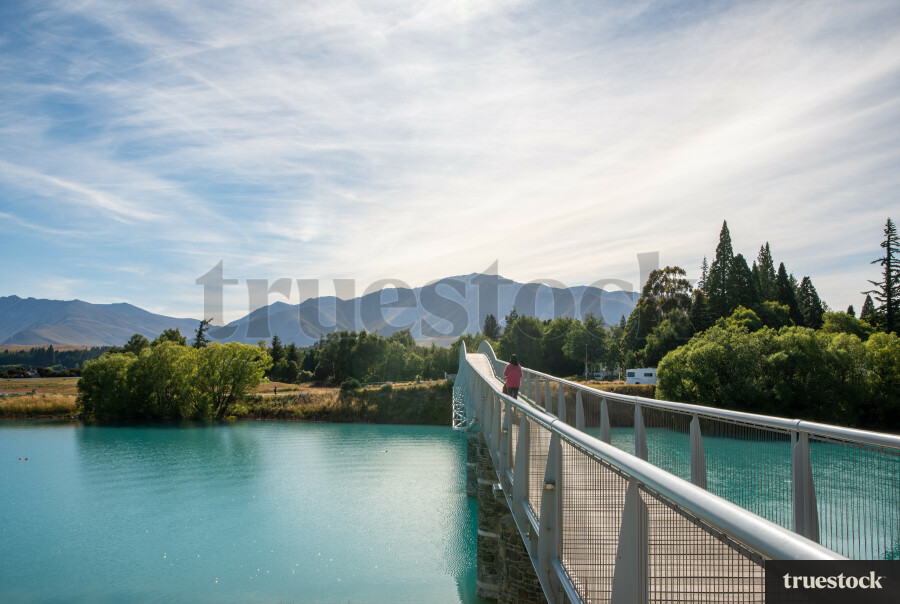 Bridge over Lake Tekapo