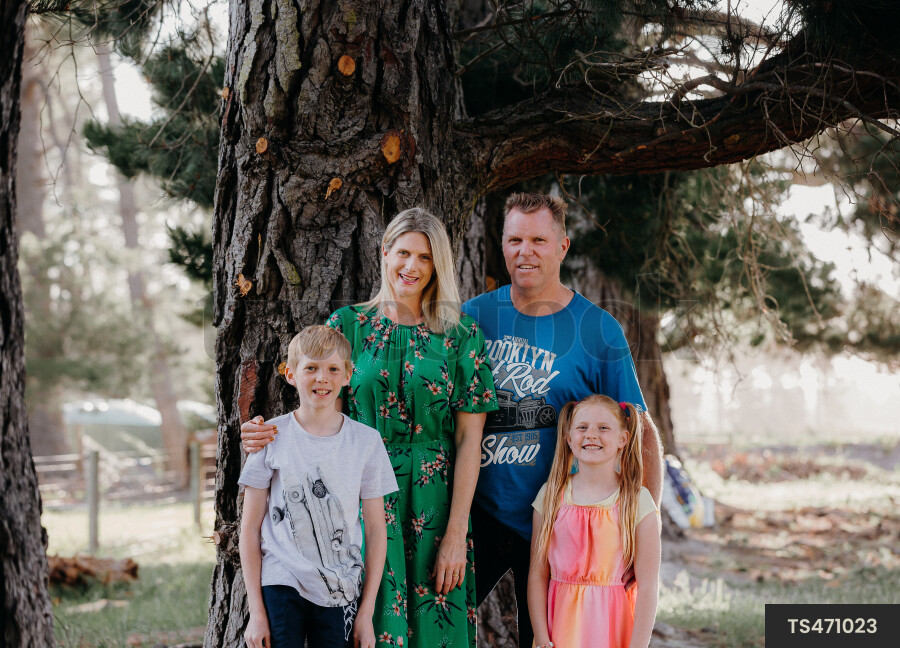 Family Portrait Outside
