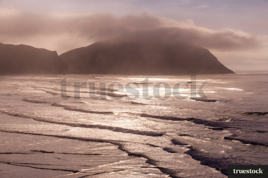 Makorori Beach