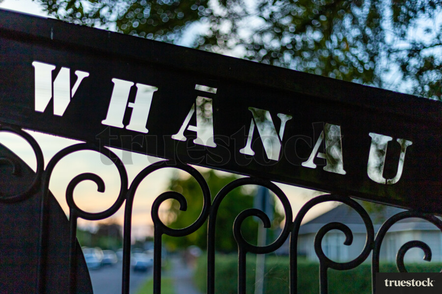 Whanau sign