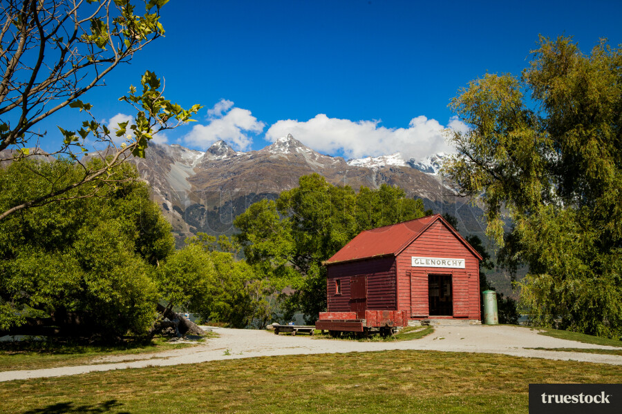 Glenorchy railway shed beneath the Humboldt mountain ranges