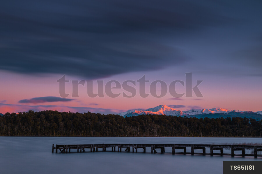 Lake Mahinapua Wharf