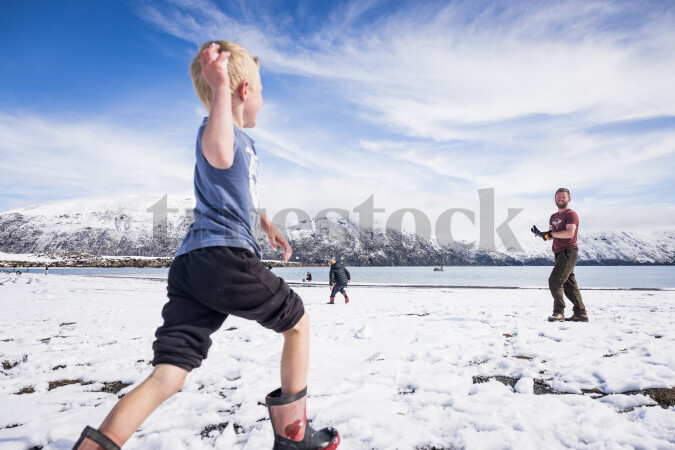 Snow Fight