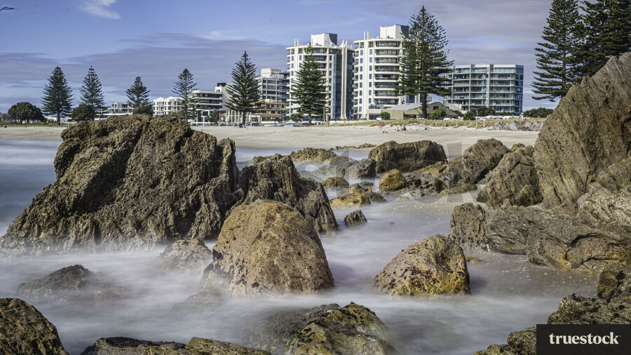 Mount Maunganui Beach