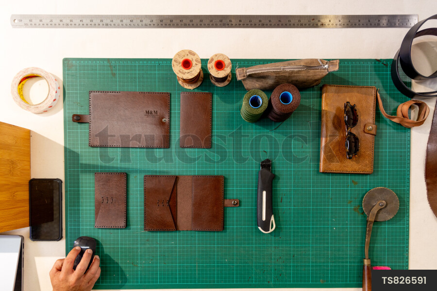 Leather craftsman's workbench