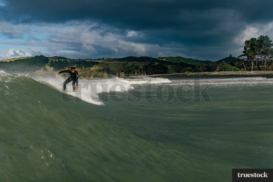 Surfing in Te Awanga