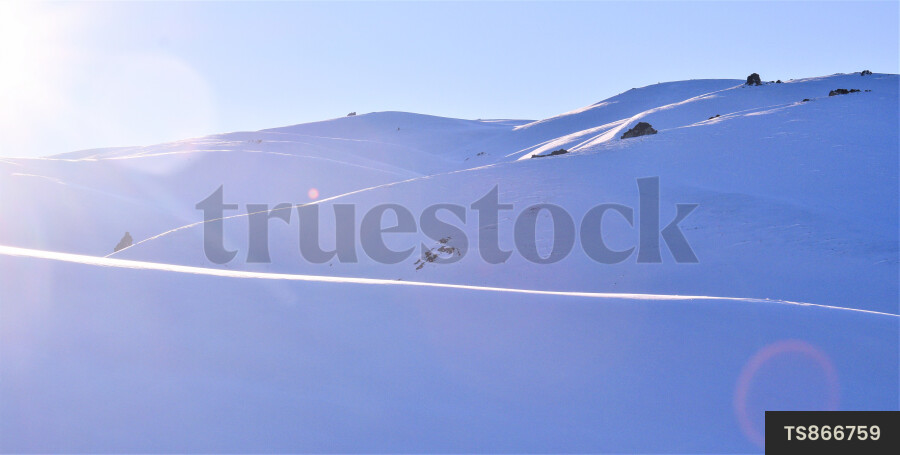 Sunshine above Mount Aspiring