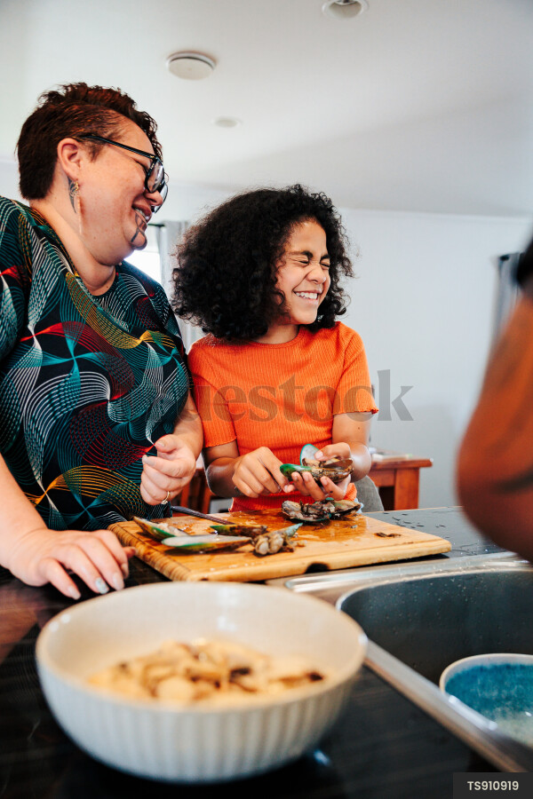 Family Shucking Mussels